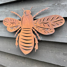 Load image into Gallery viewer, Large Rusty Metal Bee Plaque Wall Art
