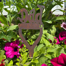 Load image into Gallery viewer, Rusty Metal Dad Spade Garden Decoration

