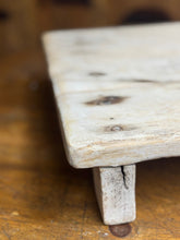 Load image into Gallery viewer, Wooden Pata Board Platter / Fruit Bread Antipasti Pizza Board Tray  / Display  Q
