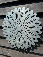 Load image into Gallery viewer, Large Galvanized Steel Sunflower  Garden Decoration
