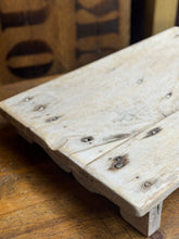 Load image into Gallery viewer, Wooden Pata Board Platter / Fruit Bread Antipasti Pizza Board Tray  / Display  Q
