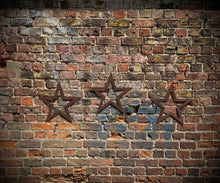 Load image into Gallery viewer, Set of 3 Rusty Metal Stars, Decorations For The Home And Garden.
