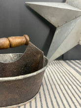 Load image into Gallery viewer, Vintage Small Metal Tray / Plant Pot Herb Planter / Metal Bucket Carry Caddie  (B)

