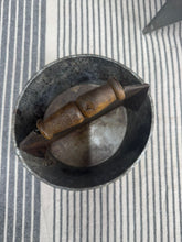 Load image into Gallery viewer, Vintage Small Metal Tray / Plant Pot Herb Planter / Metal Bucket Carry Caddie  (B)

