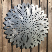 Load image into Gallery viewer, Large Galvanized Steel Sunflower  Garden Decoration
