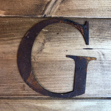Load image into Gallery viewer, 5&quot; Classic Font Rusty Metal Alphabet Letters A-Z 0-9
