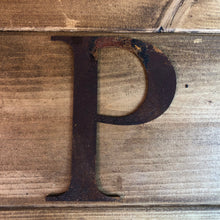 Load image into Gallery viewer, 5&quot; Classic Font Rusty Metal Alphabet Letters A-Z 0-9

