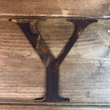 Load image into Gallery viewer, 5&quot; Classic Font Rusty Metal Alphabet Letters A-Z 0-9
