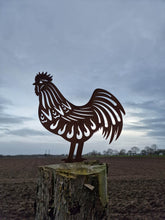 Load image into Gallery viewer, Rusty Metal Rooster Garden Decoration
